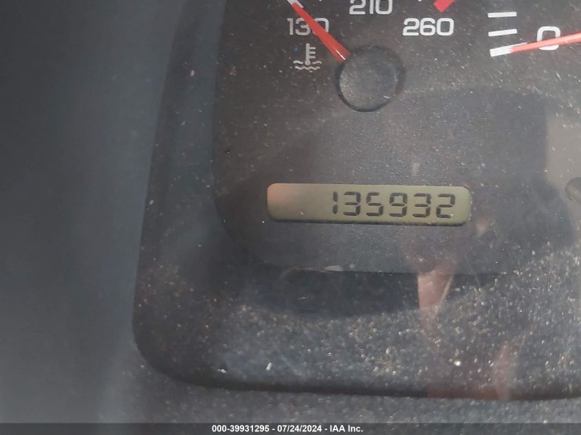 1998 Dodge Ram 1500 VIN: 1B7HF13Z0WJ123527 Lot: 39931295