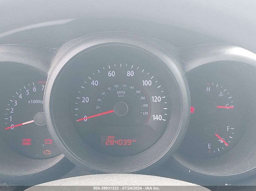 2010 Kia Soul VIN: KNDJT2A18A7106056 Lot: 39931323