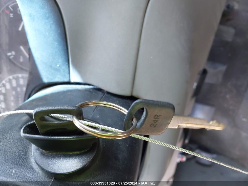 2000 Ford Ranger Xl/Xlt VIN: 1FTYR14C5YP801976 Lot: 39931329