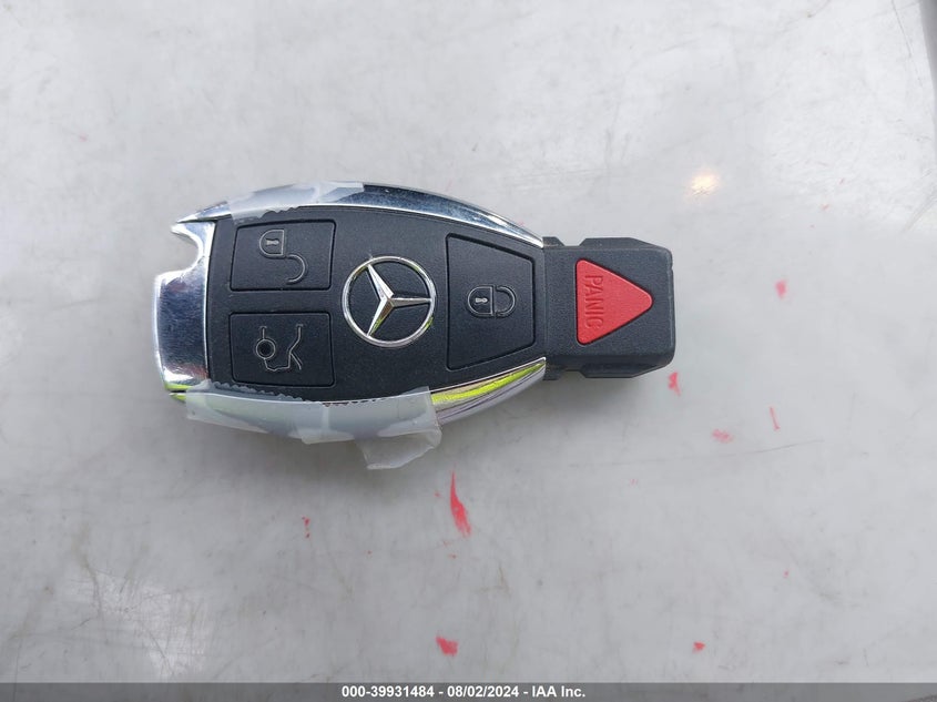 2015 Mercedes-Benz C 300 4Matic/Luxury 4Matic/Sport 4Matic VIN: 55SWF4KB1FU076169 Lot: 39931484