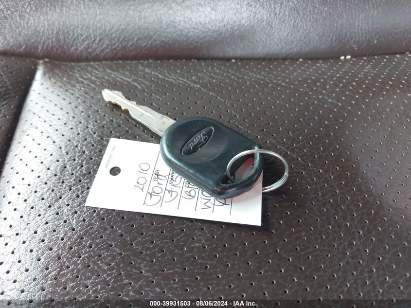 2010 Ford F-150 Fx4/Harley-Davidson/King Ranch/Lariat/Platinum/Xl/Xlt VIN: 1FTFW1EV1AFC33127 Lot: 39931503