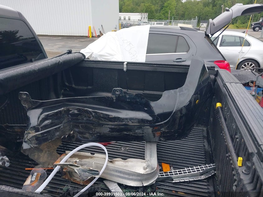 2010 Ford F-150 Fx4/Harley-Davidson/King Ranch/Lariat/Platinum/Xl/Xlt VIN: 1FTFW1EV1AFC33127 Lot: 39931503