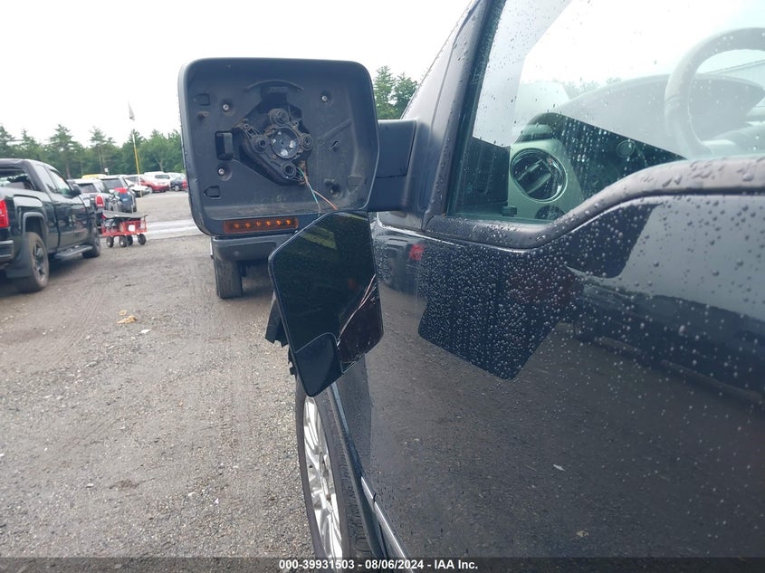 2010 Ford F-150 Fx4/Harley-Davidson/King Ranch/Lariat/Platinum/Xl/Xlt VIN: 1FTFW1EV1AFC33127 Lot: 39931503