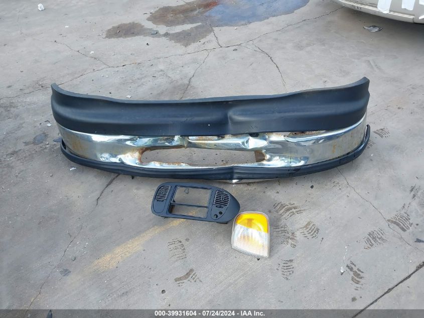 1998 Ford F-150 Lariat/Xl/Xlt VIN: 1FTZX07W7WKA43437 Lot: 39931604