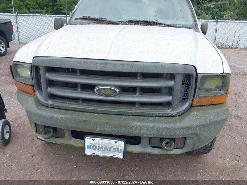 2000 Ford F-250 Lariat/Xl/Xlt VIN: 1FTNX21L4YEB76571 Lot: 39931658