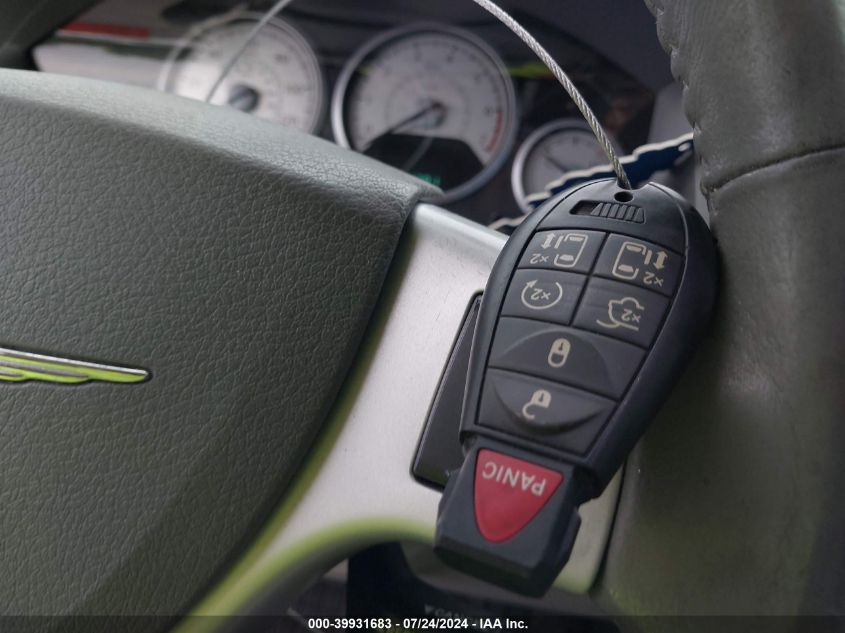 2008 Chrysler Town & Country Touring VIN: 2A8HR54PX8R837913 Lot: 39931683