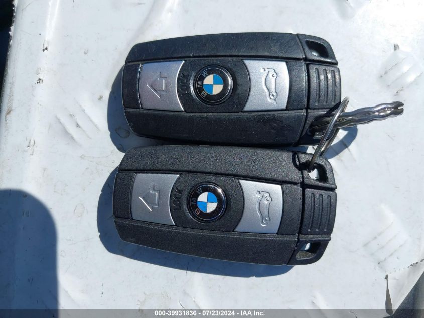 2008 BMW 128I VIN: WBAUP73518VF08795 Lot: 39931836