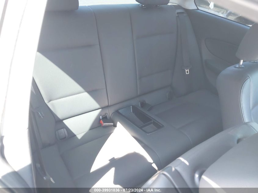 2008 BMW 128I VIN: WBAUP73518VF08795 Lot: 39931836