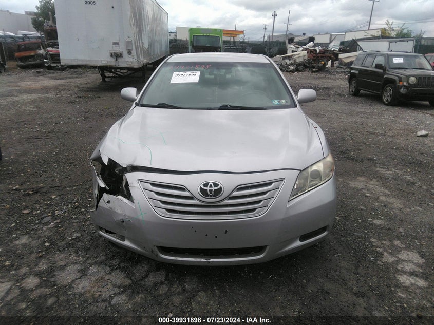 2008 Toyota Camry VIN: 4T1BE46KX8U737099 Lot: 39931898
