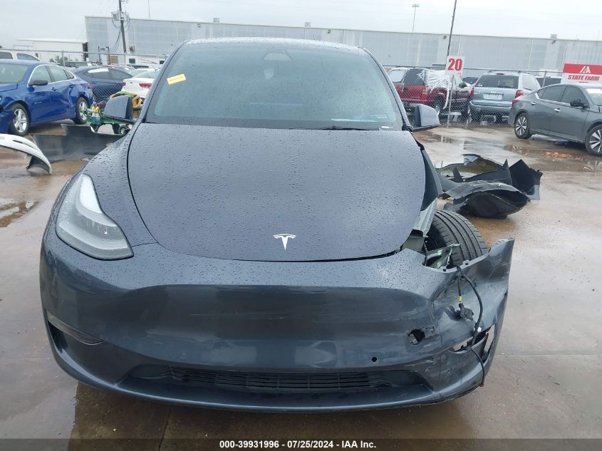 2022 Tesla Model Y Performance Dual Motor All-Wheel Drive VIN: 7SAYGDEF5NF324401 Lot: 39931996