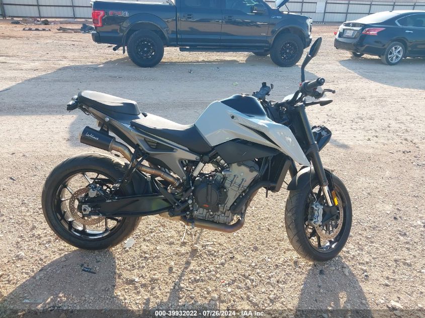 2023 Ktm 790 Duke VIN: LCETU7405PH700533 Lot: 39932022