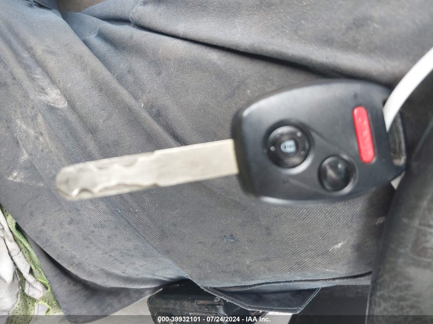 2007 Honda Fit Sport VIN: JHMGD38667S046247 Lot: 39932101