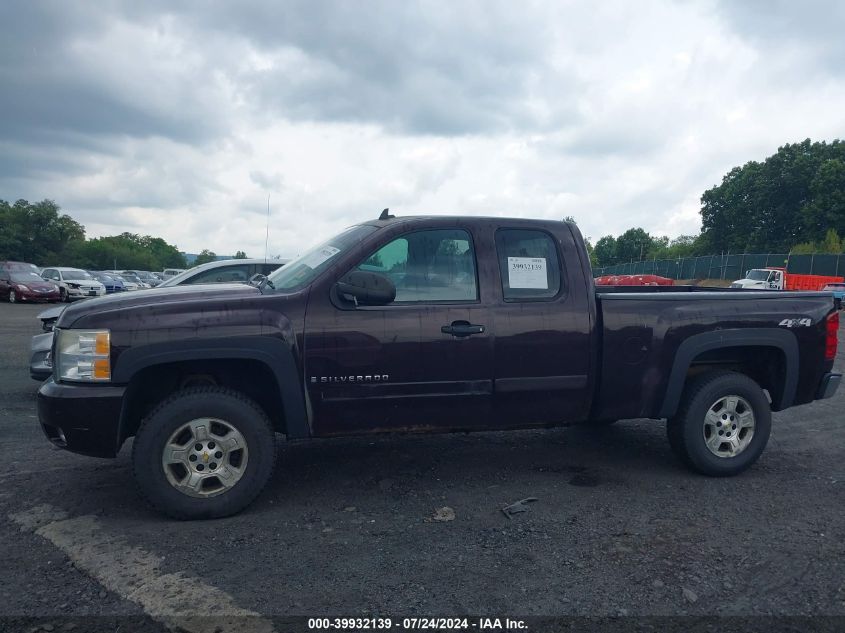 2008 Chevrolet Silverado 1500 Lt1 VIN: 2GCEK19J081192067 Lot: 39932139