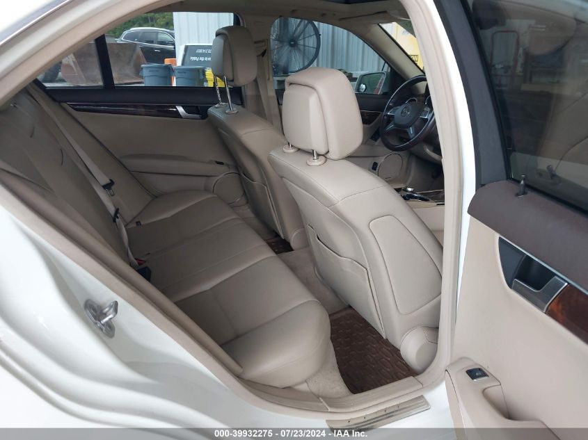 2012 Mercedes-Benz C 300 Luxury 4Matic/Sport 4Matic VIN: WDDGF8BB5CA603024 Lot: 39932275