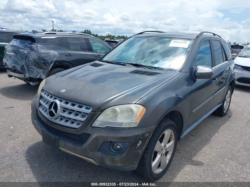 2010 Mercedes-Benz Ml 350 VIN: 4JGBB5GB1AA580972 Lot: 39932335