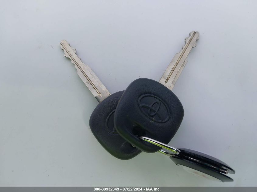 2004 Toyota 4Runner Sr5 V6 VIN: JTEBU14R440030308 Lot: 39932349