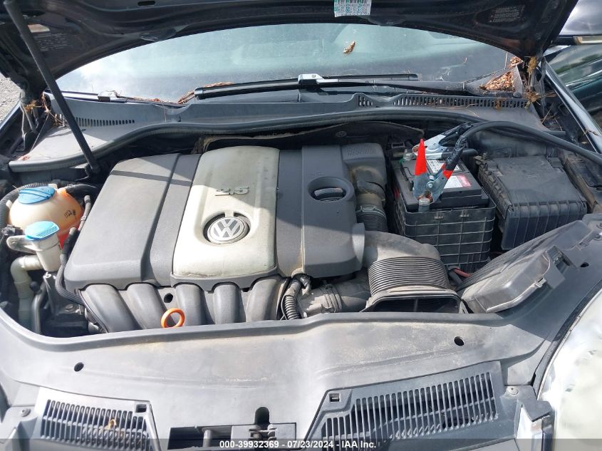 2009 Volkswagen Jetta Se/Sel VIN: 3VWRZ71K39M020613 Lot: 39932369