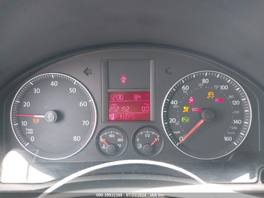 2009 Volkswagen Jetta Se/Sel VIN: 3VWRZ71K39M020613 Lot: 39932369