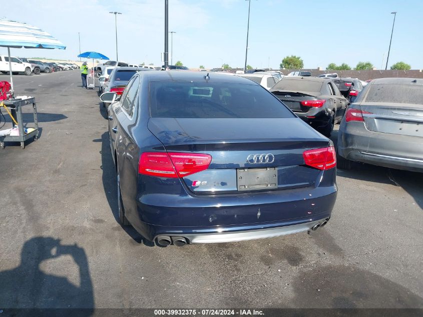 2013 Audi S8 Quattro VIN: WAUD2AFD6DN027432 Lot: 39932375