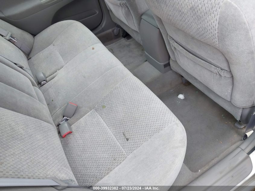 2004 Toyota Camry Le VIN: 4T1BE32KX4U866759 Lot: 39932382