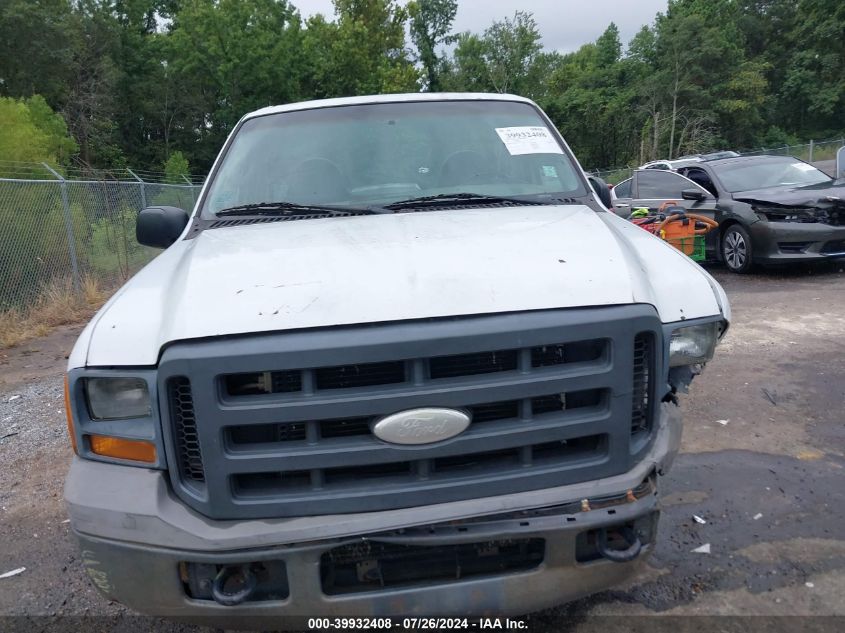 2005 Ford F-250 Xl/Xlt VIN: 1FTNF20505EC60307 Lot: 39932408