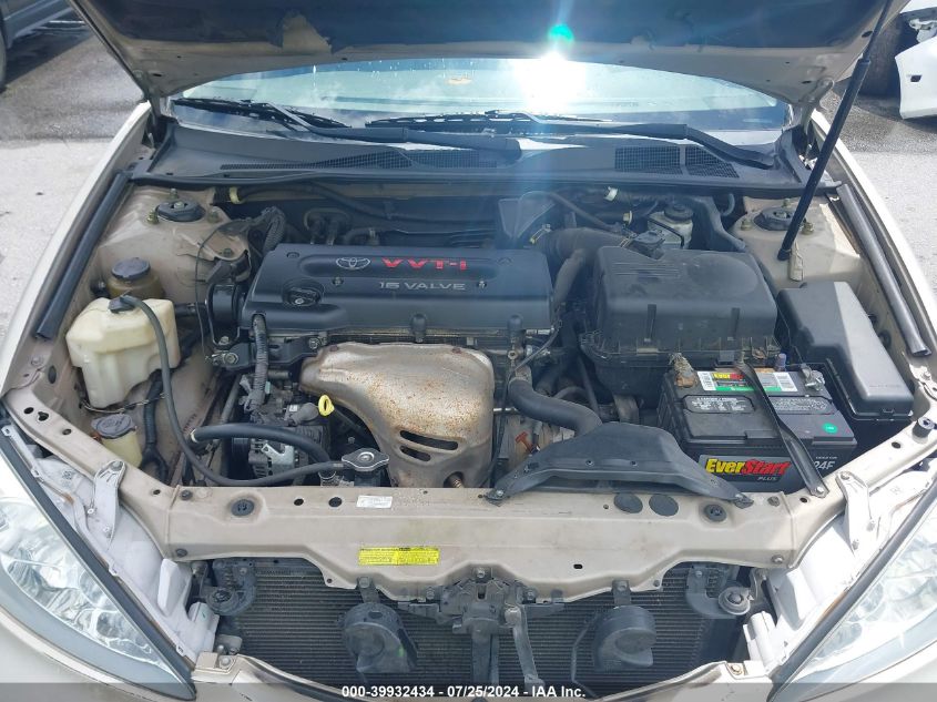 2004 Toyota Camry Le VIN: 4T1BE32K94U371050 Lot: 39932434