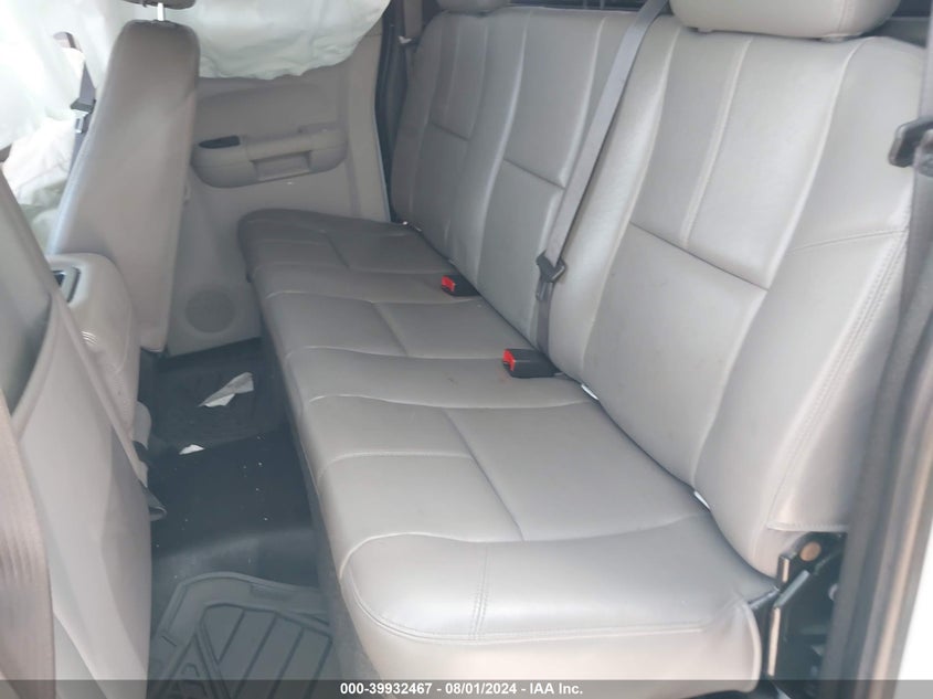 2011 Chevrolet Silverado 1500 Work Truck VIN: 1GCRKPEA9BZ259015 Lot: 39932467