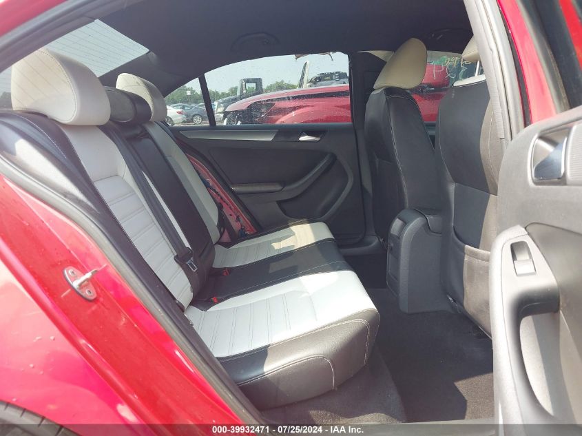 2016 Volkswagen Jetta 1.8T Sport VIN: 3VWD17AJ3GM373777 Lot: 39932471