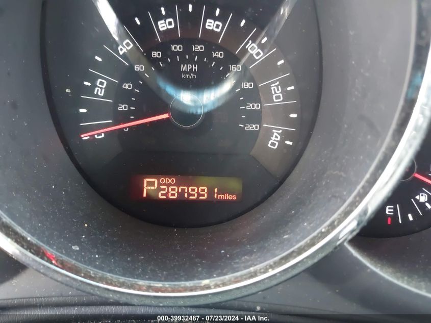 2011 Kia Soul +/!/Sport VIN: KNDJT2A20B7287521 Lot: 39932487