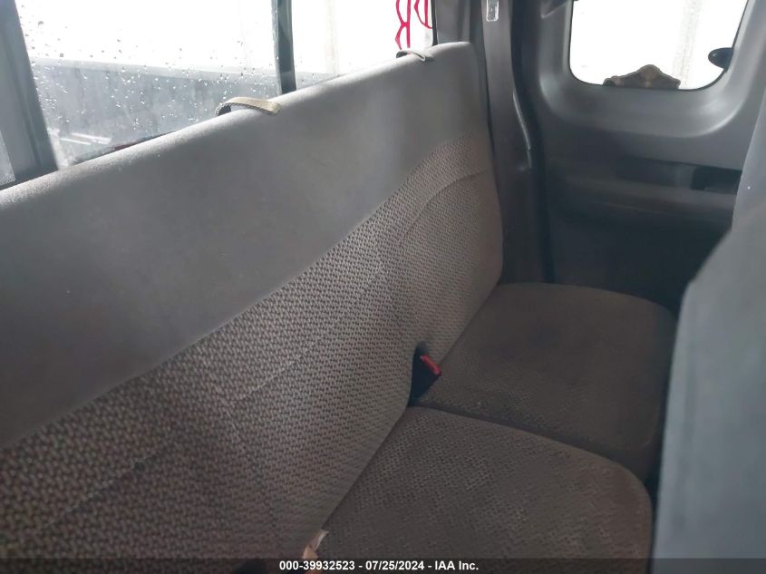 2001 Ford F-150 Xl/Xlt VIN: 1FTZX17281NA01515 Lot: 39932523