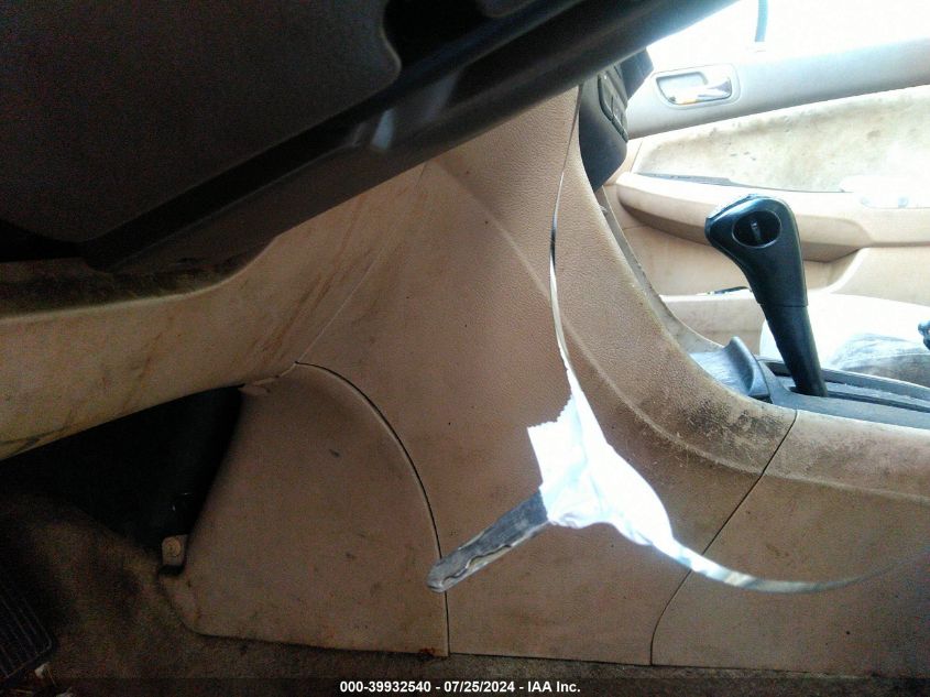 2004 Honda Accord 2.4 Lx VIN: JHMCM56364C004346 Lot: 39932540