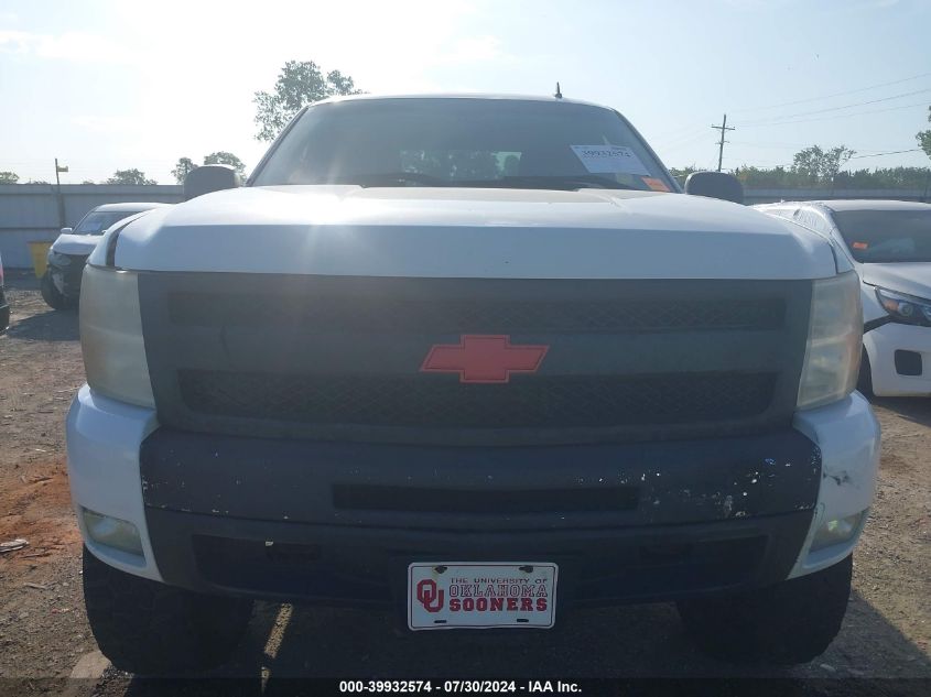 2011 Chevrolet Silverado K1500 Lt VIN: 1GCRKSE34BZ352724 Lot: 39932574