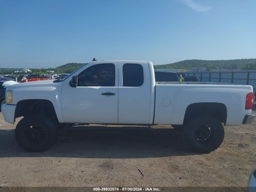 2011 Chevrolet Silverado K1500 Lt VIN: 1GCRKSE34BZ352724 Lot: 39932574