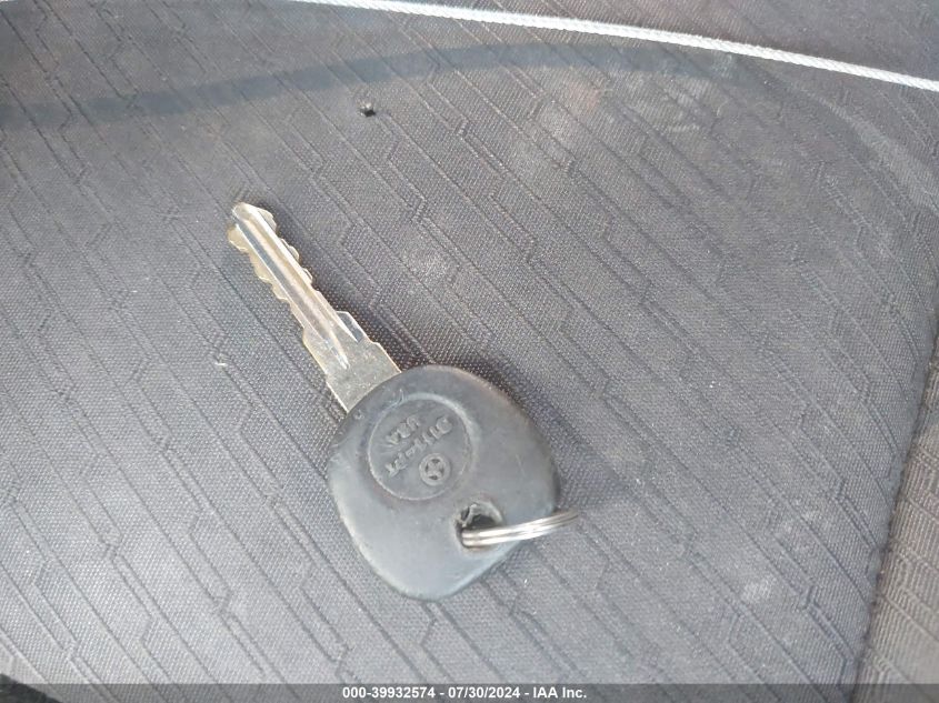 2011 Chevrolet Silverado K1500 Lt VIN: 1GCRKSE34BZ352724 Lot: 39932574