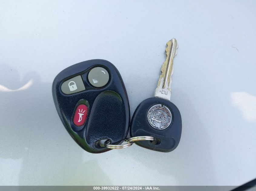 2004 Cadillac Srx Standard VIN: 1GYEE637140150136 Lot: 39932622