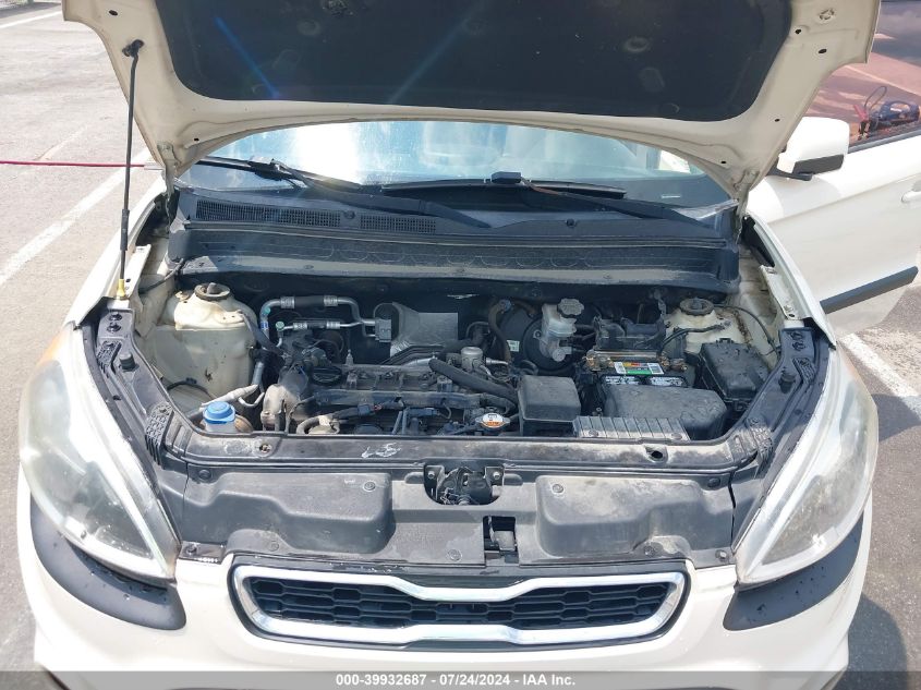 2012 Kia Soul VIN: KNDJT2A5XC7381353 Lot: 39932687