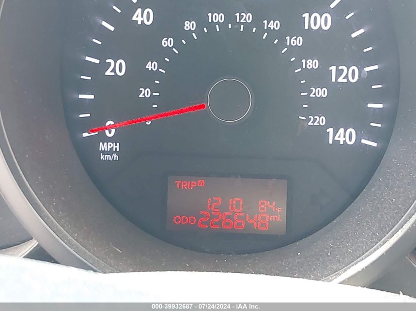 2012 Kia Soul VIN: KNDJT2A5XC7381353 Lot: 39932687