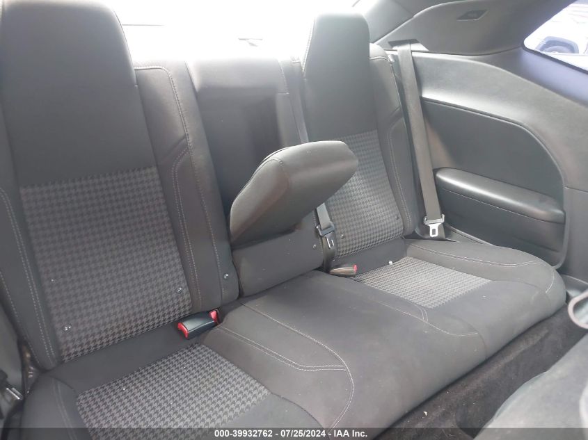 2016 Dodge Challenger Sxt VIN: 2C3CDZAG1GH193139 Lot: 39932762