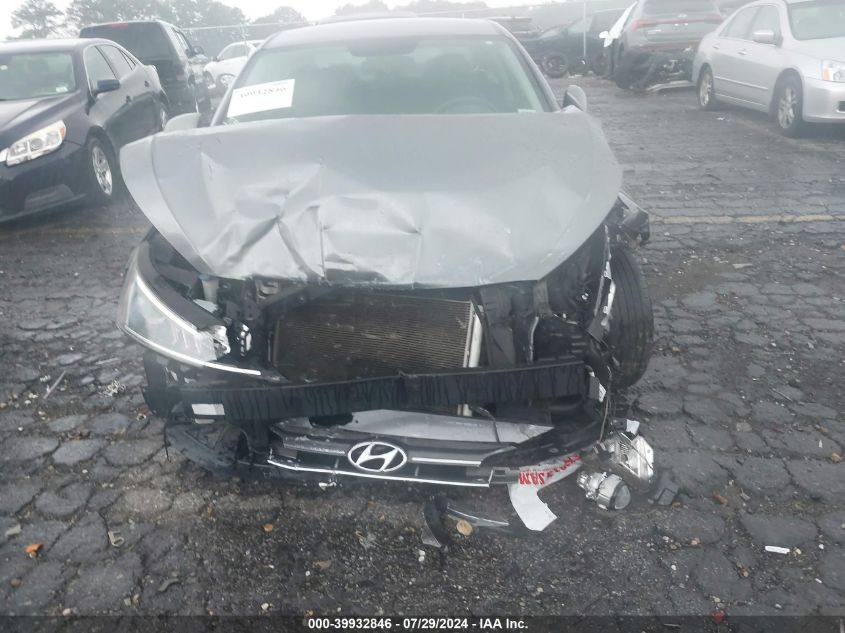 2019 HYUNDAI ELANTRA SE - 5NPD74LF4KH441818