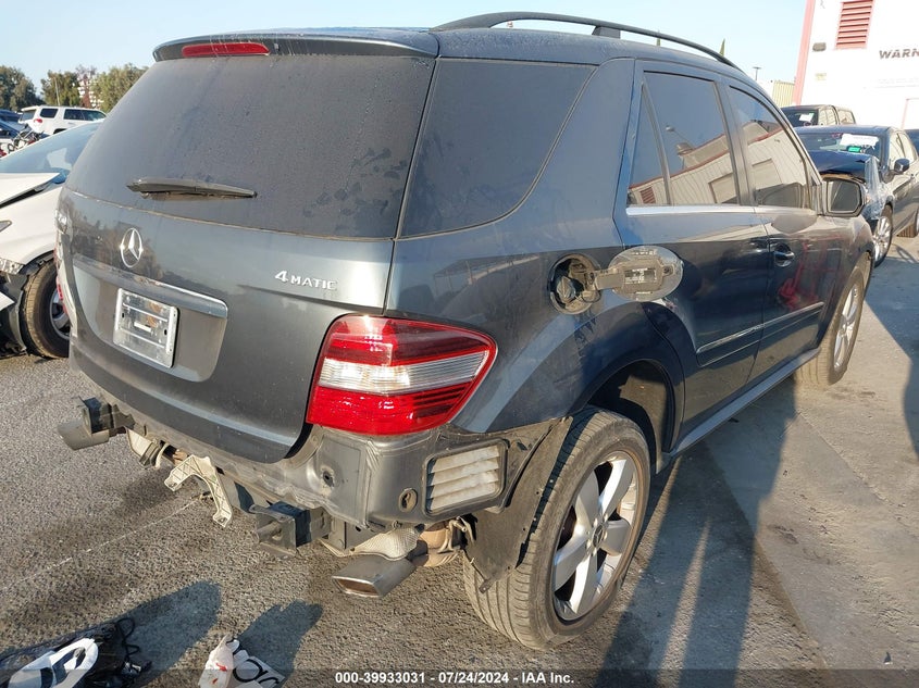 2010 Mercedes-Benz Ml 350 4Matic VIN: 4JGBB8GB8AA542530 Lot: 39933031