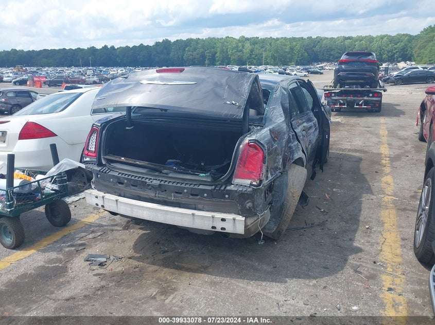 VIN 2C3CCAGG6JH267156 2018 CHRYSLER 300 300S AWD