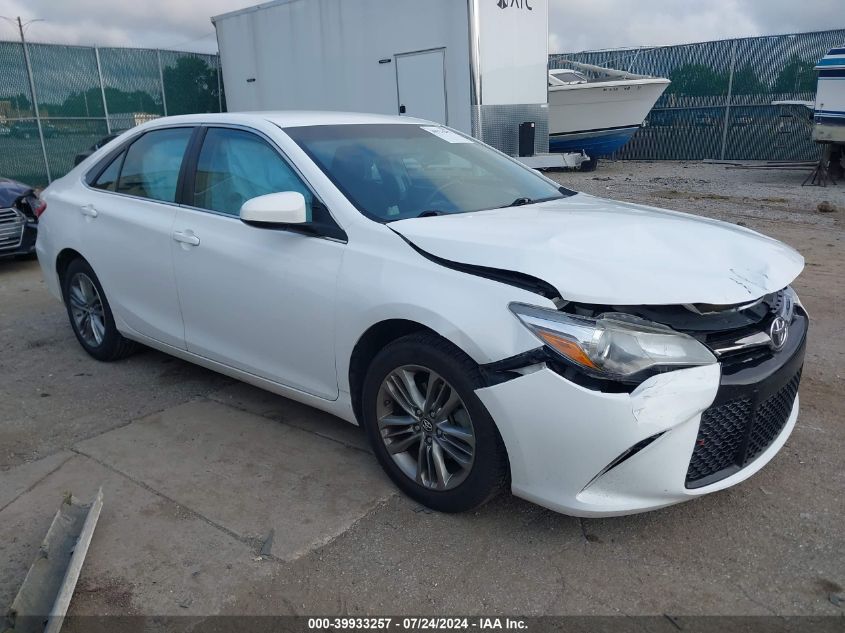 4T1BF1FK4HU727146 2017 TOYOTA CAMRY - Image 1