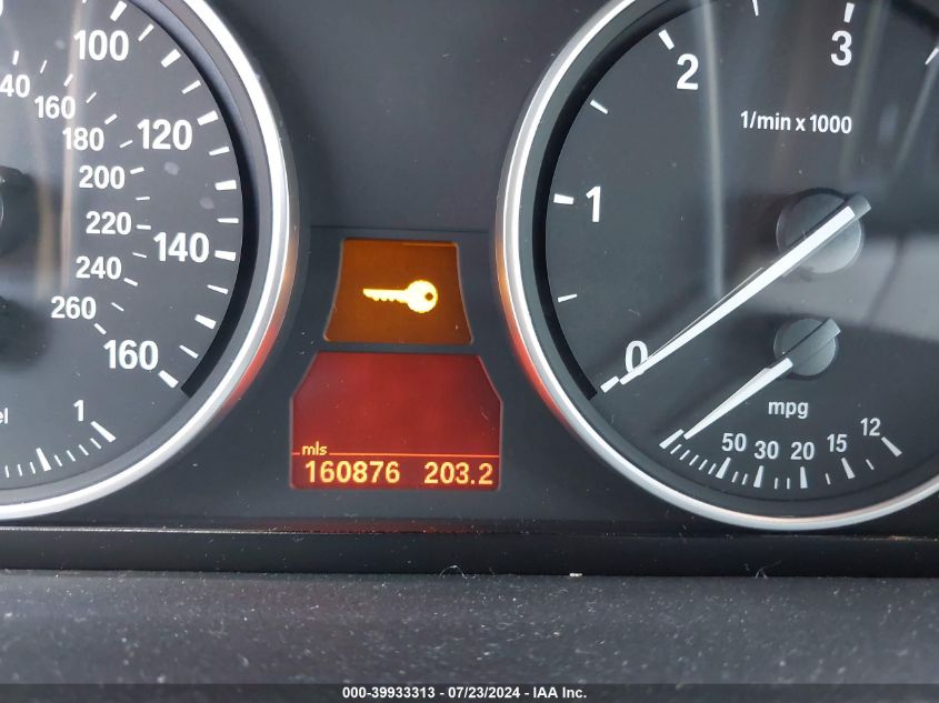 2011 BMW X5 xDrive35D VIN: 5UXZW0C57BL660081 Lot: 39933313