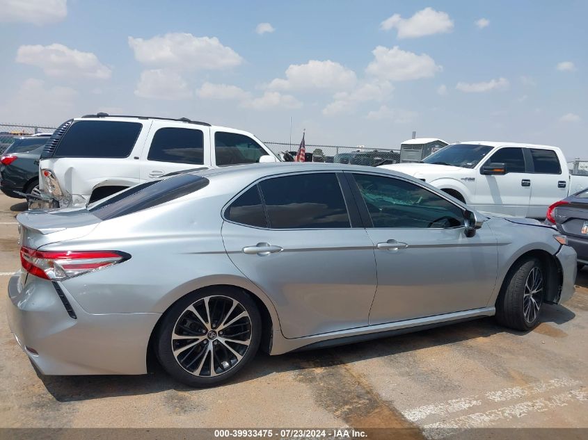 4T1B11HK0JU615509 2018 Toyota Camry L/Le/Xle/Se/Xse