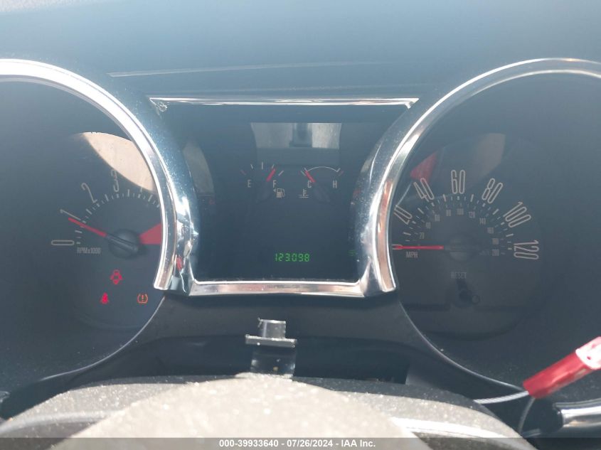 2008 Ford Mustang V6 Deluxe/V6 Premium VIN: 1ZVHT80N685177734 Lot: 39933640