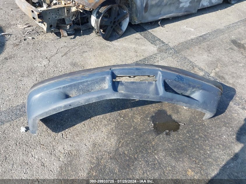 2000 Chevrolet Blazer Ls VIN: 1GNCS18W6YK245608 Lot: 39933725