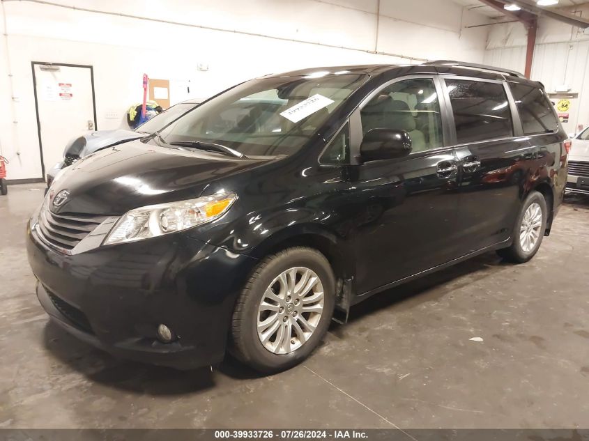 2017 Toyota Sienna Xle 8 Passenger VIN: 5TDYZ3DC6HS812619 Lot: 39933726