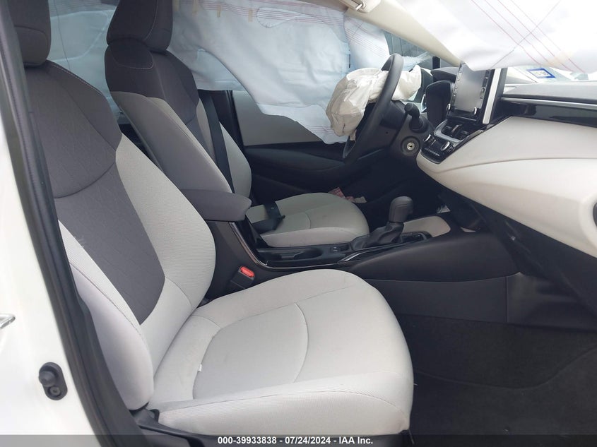 2020 TOYOTA COROLLA LE - 5YFEPRAE8LP141862