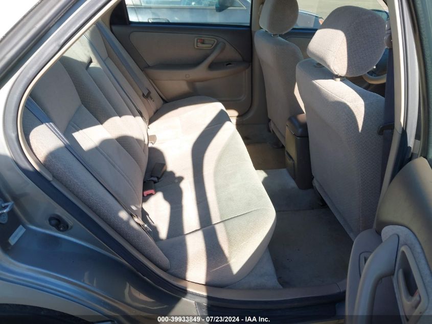 2000 Toyota Camry Ce/Le/Xle VIN: JT2BG22KXY0470359 Lot: 39933849