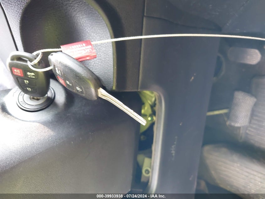 2017 TOYOTA COROLLA LE - 2T1BURHE4HC899156